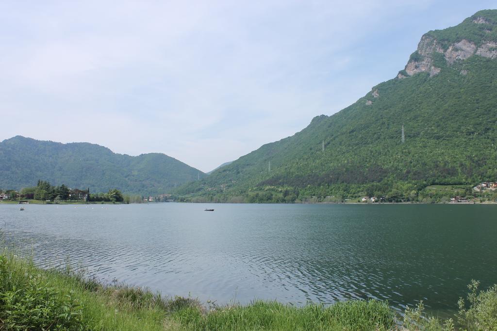 Bed and Breakfast Le Dolcezze Crone Exterior foto